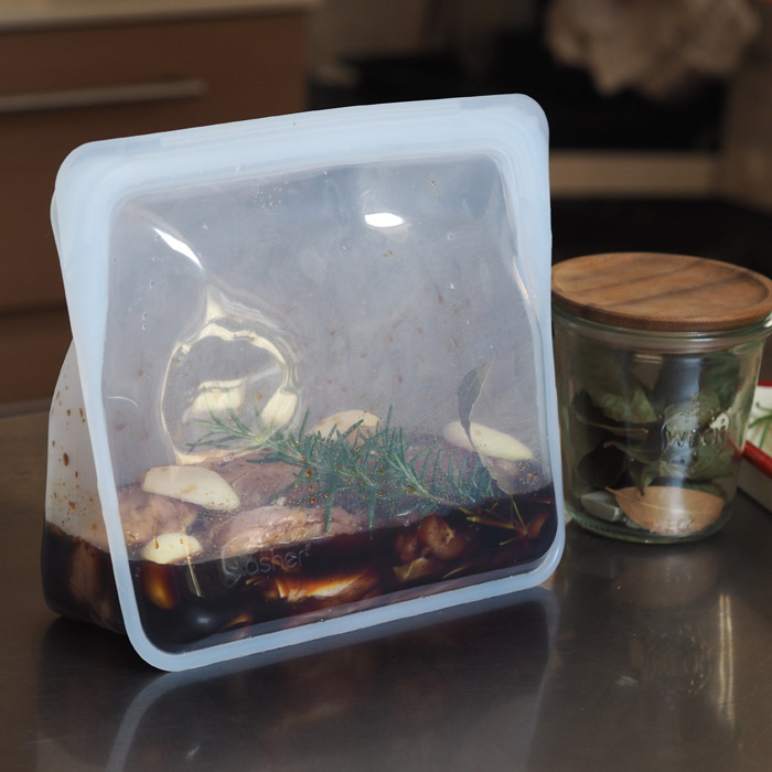 スタッシャー　シリコーンバッグ　スタンドアップ　ミディアム　クリア　/　stasher