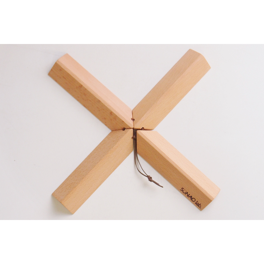 スナオラボ　なべしきハウス　ブナ　/　SUNAOLAB.　