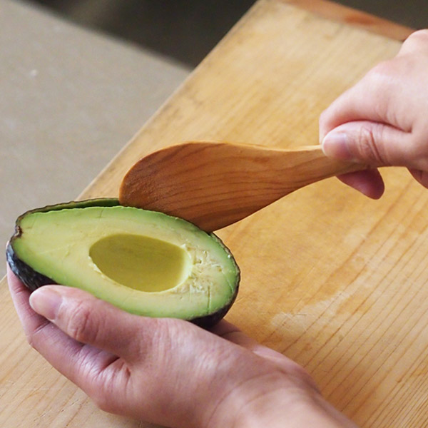 【取扱終了0331】スキャンウッド　アボカドスプーン　オリーブウッド　/　ScanWood　※