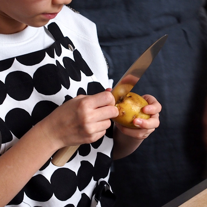 【プロキッチンオリジナル】志津刃物　こどもの包丁　/　PROKITCHEN