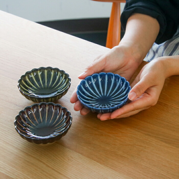 トウジキトンヤ　ぎやまん　3寸小鉢　漆　/　TOJIKI　TONYA