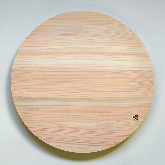 【プロキッチンオリジナル】四万十ひのき　まるいまな板　35cm（2cm厚）　/　PROKITCHEN