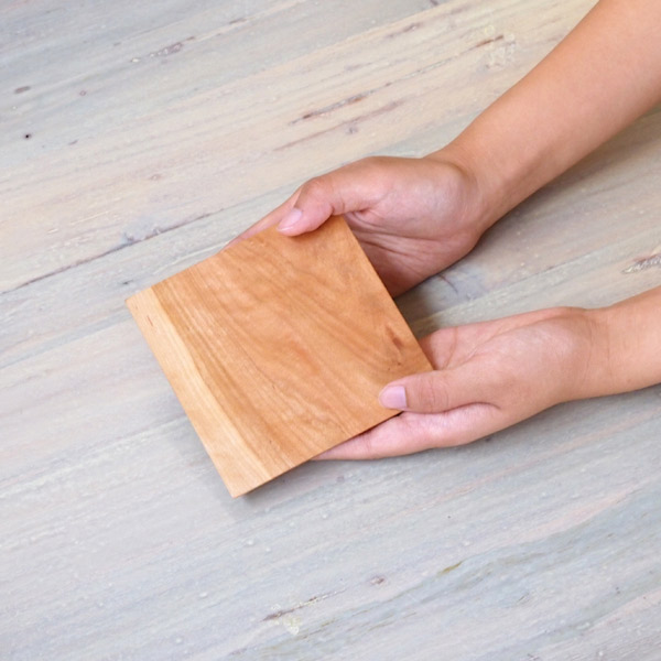 【プロキッチンオリジナル】木の四角い小皿　桜　/　PROKITCHEN