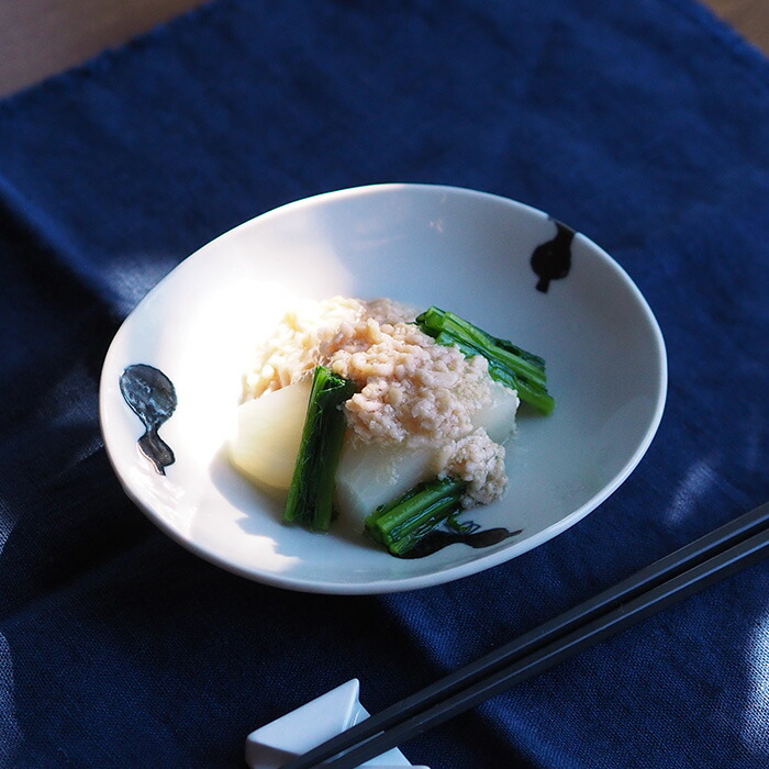 徳永遊心窯　黒呉須　印判　ひょうたん　楕円浅鉢