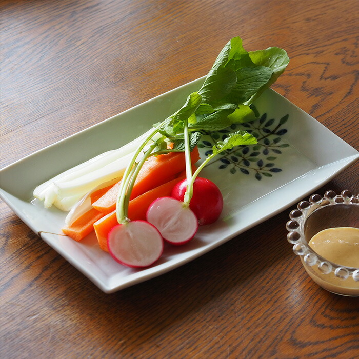 徳永遊心窯　染付　木立　長角皿