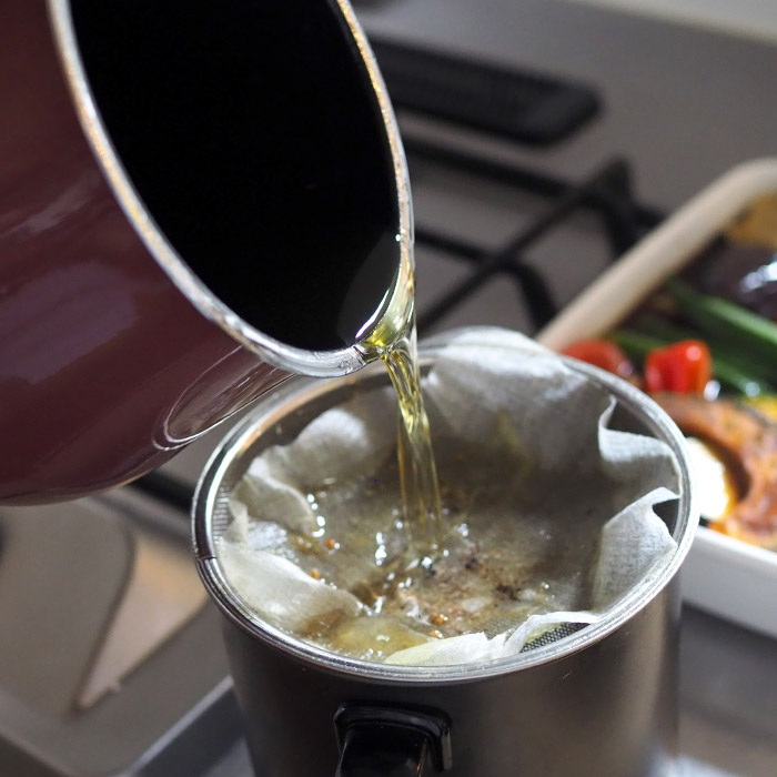 ヴェーエムエフ　フュージョンテック　ミネラル　マルチポット　14cm　蓋付　ブラック　/　WMF