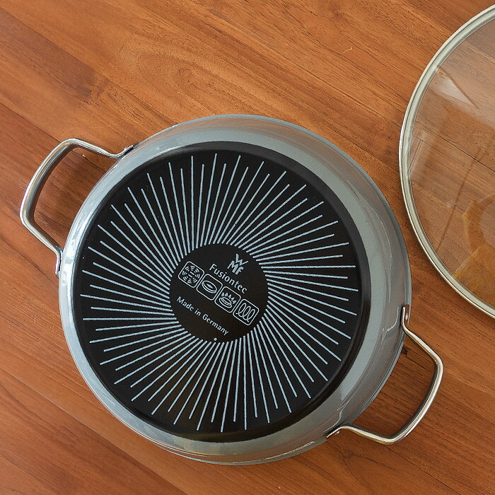 ヴェーエムエフ　フュージョンテック　ミネラル　ロースター　28cm　プラチナム　/　WMF