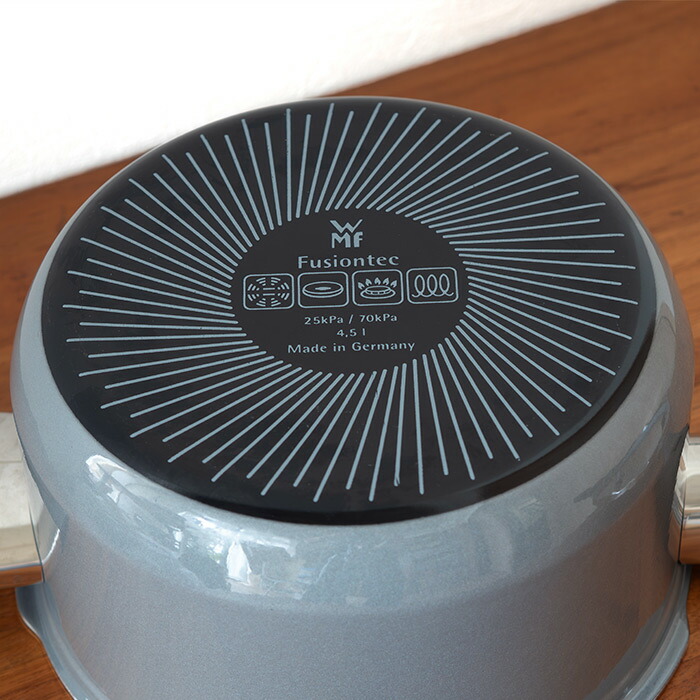 ヴェーエムエフ　フュージョンテック　ミネラル　圧力鍋　4.5L　プラチナム　/　WMF