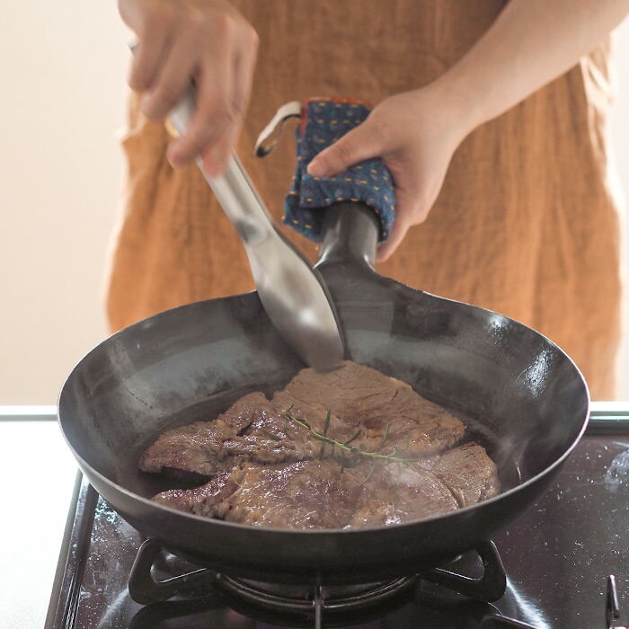 【公式】IH対応　山田工業所　鉄打出【丸柄フライパン】 （2.3mm） 28cm 空焚き済み
