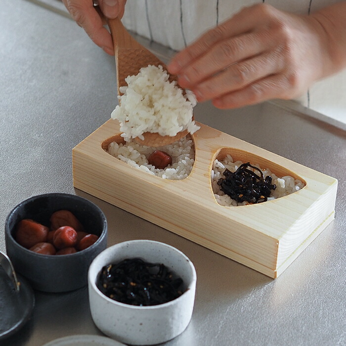 【プロキッチンオリジナル】山一　おにぎり型　ひのき　2穴　大　/　PROKITCHEN