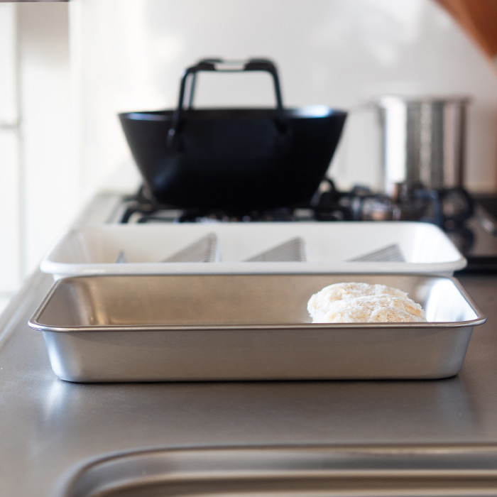 ヨシカワ　ステンレス浅型　角バット　15取（ツヤ消し仕上）